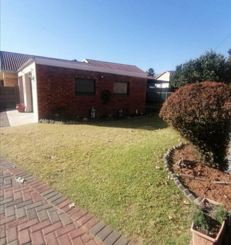 4 Bedroom Property for Sale in Sasolburg Ext 10 Free State